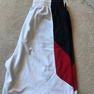 men’s jordan’s athletic shorts